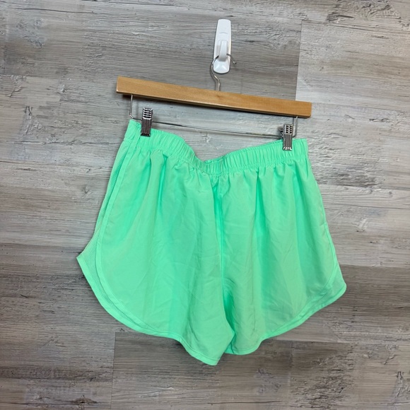 NWT Nike Women's Tempo Dry Core 3" Running Shorts - Mint Green - Medium - Picture 3 of 8